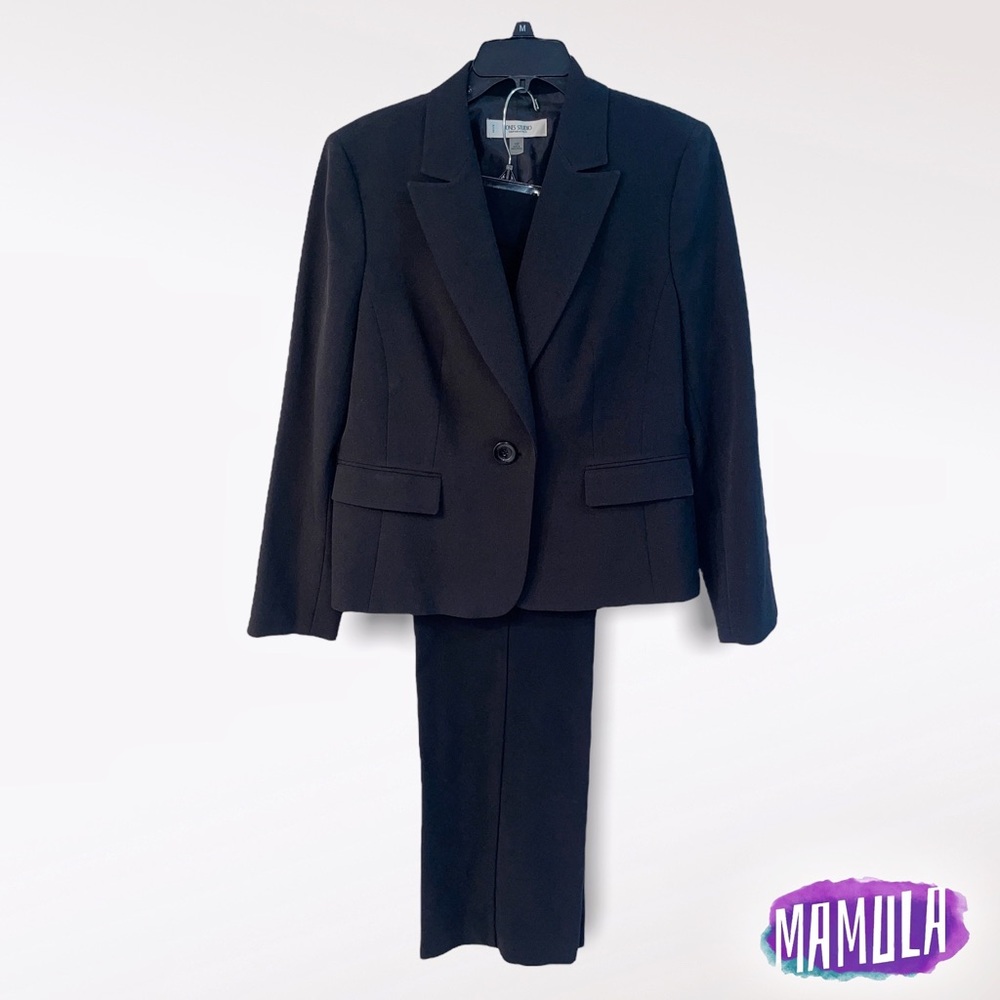 Jones Studio Suit Jacket + Roz & Ali pants